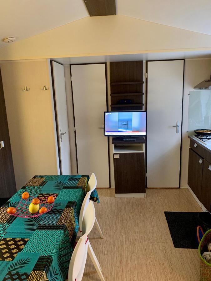 Mobil Home 6 Personnes Saint-Chéron Exteriér fotografie